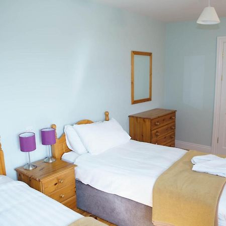 Dingle Courtyard Cottages 4 Bed By Trident Holiday Homes Εξωτερικό φωτογραφία