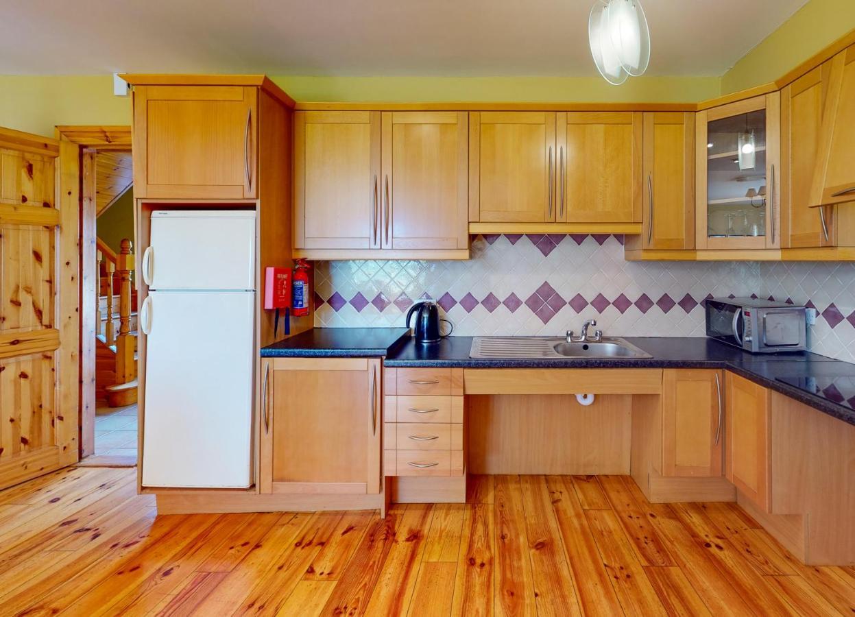 Dingle Courtyard Cottages 4 Bed By Trident Holiday Homes Εξωτερικό φωτογραφία