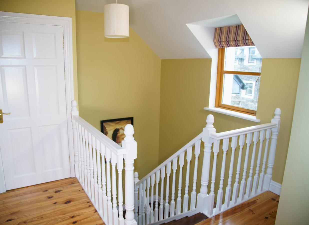 Dingle Courtyard Cottages 4 Bed By Trident Holiday Homes Εξωτερικό φωτογραφία