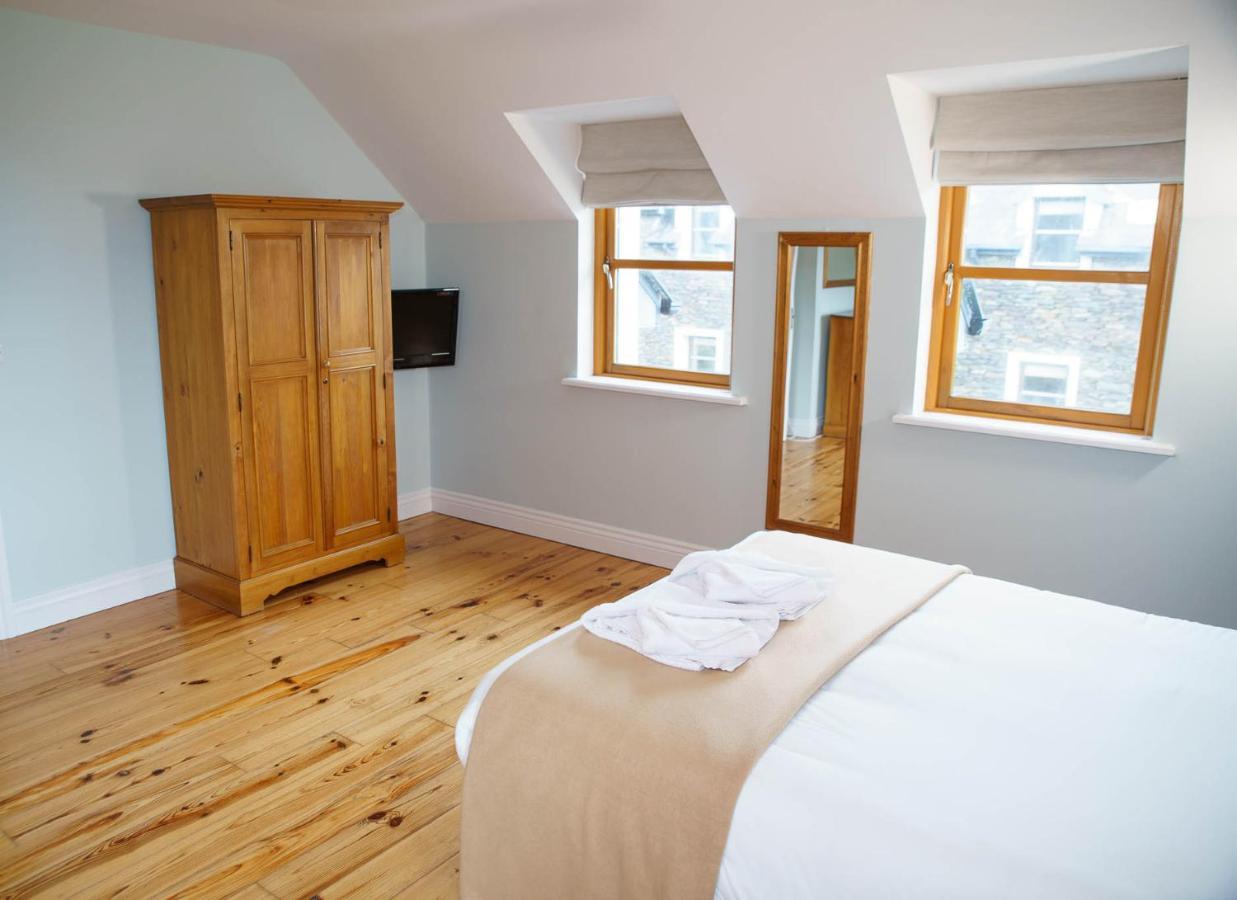 Dingle Courtyard Cottages 4 Bed By Trident Holiday Homes Εξωτερικό φωτογραφία